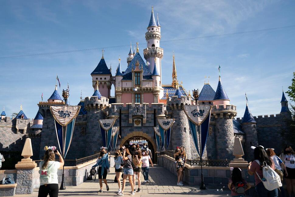 "Disney Plans Major Expansion of California Theme Parks in Anaheim"